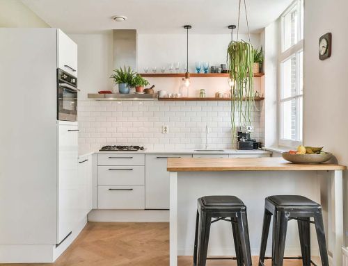 Diseñar una cocina pequeña: soluciones prácticas y funcionales para aprovechar el espacio al máximo